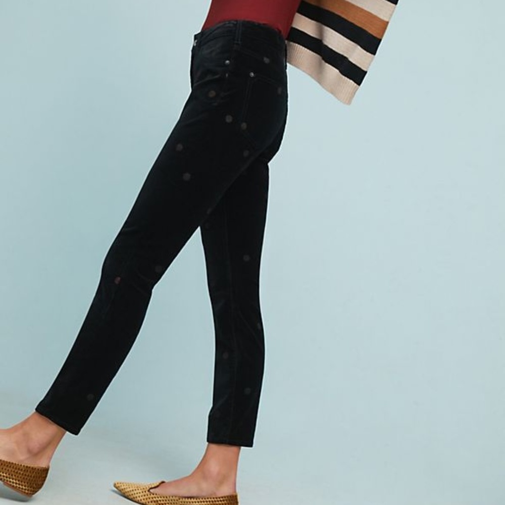 PILCRO MID-RISE EMBROIDERED SKINNY ANKLE JEANS